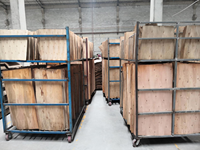 Machine de séchage de copeaux de bois à pompe à chaleur industrielle KINKAI / Machine de déshydratation de chips de banane 4-45m³