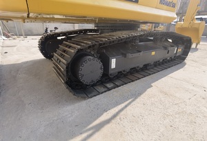 Pelleteuse sur chenilles d'occasion de 20 tonnes KOMATSU à pc200-8 d'occasion de haute qualité - Product Image 2