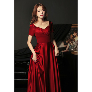 Abito Toast <span class=keywords><strong>sposa</strong></span> 2024 nuovo abito <span class=keywords><strong>rosso</strong></span> vino invernale da donna di solito indossano raso atmosferico per la porta sul retro - Product Image 4