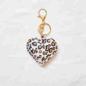 Llavero Decorativo para Bolsa con Colgante de Coche en Forma de Corazón con Estampado de Leopardo, Chapado en Aleación, Impresión Digital, Color Durazno, el Más Vendido - Product Image 5