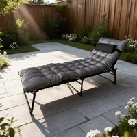 Lit de plage pliable portable au design moderne avec coussin, cadre en acier inoxydable extra large pour la plage