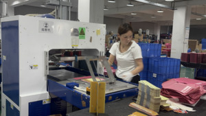 360 xoay bàn phím trường hợp đối với <span class=keywords><strong>iPad</strong></span> 10.9 inch 10th 11th gen, có thể tháo rời không dây bluetooth Bàn phím - Product Image 2