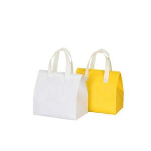 Wholesale Cheap Hot Pressed <b>Lunch</b> Bag Custom Cooler Bag for Snack Bar Takeaway Food Non Woven Insulated Tote Bag - Product Image 1