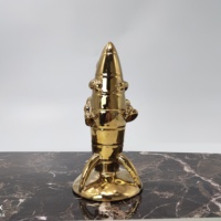 2025 11.5 "nouvelle mode Style moderne en céramique créative dorée personnalisée fusée et astronaute décoration Statue pour la décoration de la maison