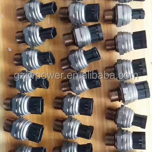 4703324 4436271油圧センサーZX120用高圧オイルセンサーZX200-1 ZX200-5G ZX330-3 ZX350-5G機械部品 - Product Image 2