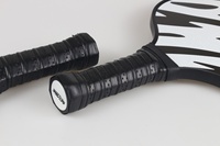 Fiberglas-Pickleball-Schläger-Set mit Tragetasche und Bällen für OEM-Werbeaktionen und Unterhaltungsspiele, Anpassbares Logo Pickleball-Schläger-Kit
