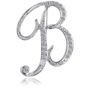 Fábrica venda direta bling alfabeto lapela glitter design broche logotipo personalizado carta strass pinos para as mulheres