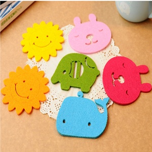 Sous-verres en feutre durables de haute qualité, designs personnalisés, formes mignonnes, sous-verres isolants thermiquement pour la vaisselle de table à la maison - Product Image 1