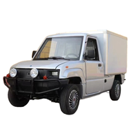 Mini camionnette électrique de véhicule de nouvelle énergie chinoise avec la cabine simple 4x2 et le mini camion électrique moderne de 2 sièges