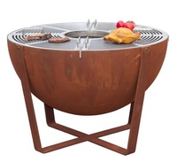 Brasero extérieur moderne en acier Corten avec table de barbecue et finition patinée