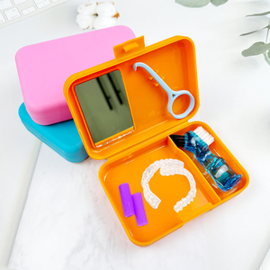 Boîte de rangement personnalisée en plastique pour brosse à dents avec miroir, pour aligneurs orthodontiques et prothèses dentaires, mini-brosse de nettoyage, soins bucco-dentaires - Product Image 6
