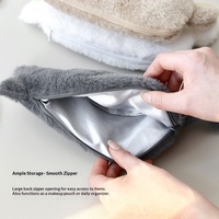 Trousse à crayons en peluche chat Kawaii, pochette douce et moelleuse en forme de chat, grande capacité pour étudiants, fournitures scolaires, cadeau, vente en gros