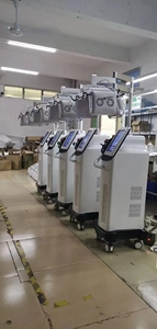 Offre Spéciale : Appareil 5-en-1 Haute Fréquence pour la Croissance Capillaire, Massage du Cuir Chevelu, Analyse des Follicules et Scanner Capillaire - Product Image 6