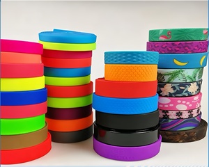 Impermeabile elastico collare per cani da compagnia cinturino in Nylon poliestere in polipropilene con rivestimento in TPU in PVC a strisce per cintura per auto - Product Image 1