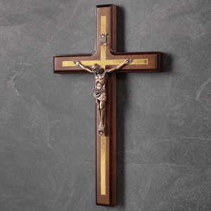 Croix murale crucifix faite à la main, croix en bois de Saint Benoît, décoration murale, crucifix catholique, cadeaux religieux, sacrement catholique - Product Image 3