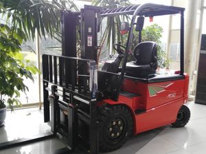 Carrello Elevatore Elettrico al Litio Nuovo di Zecca, Marchio Cinese di Punta, 3 Tonnellate CPD30 con Ottimo Prezzo, Montante a Due/Tre Stadi, Altezza di Sollevamento 3000mm - Product Image 4
