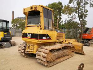 Бульдозер/Экскаватор <span class=keywords><strong>CAT</strong></span> D4G 2006 года, 8260 кг, мощность 60 кВт, объем отваловки 2 м³ - Product Image 6