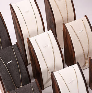 Accessoires d'affichage de fenêtre de bonne qualité support pendentif incurvé collier en noyer trois ensembles présentoir - Product Image 6