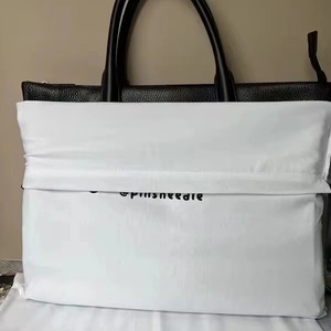 ถุงผ้าฝ้ายรีไซเคิลพิมพ์โลโก้ขนาด 40*50 ซม. พร้อมเชือกผูกสองเส้น สำหรับใส่กระเป๋าถือหรูหรา ใช้ซ้ำได้ สำหรับจัดเก็บถุงน่อง - Product Image 1