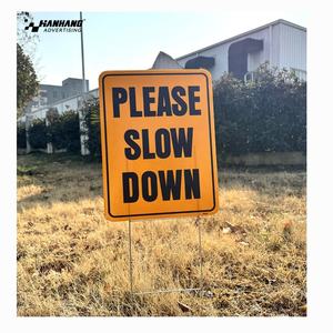 Letrero reflectante personalizado a prueba de agua para exteriores, letrero publicitario impreso de doble cara con estacas en H - Product Image 2