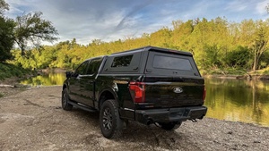เปลือกแคมเปอร์พร้อมกล่องเก็บของเต็มเตียงสำหรับ Ford F150 GMC Canyon Toyota Tacoma <span class=keywords><strong>Tundra</strong></span> 5.5ฟุตนิสสันไททัน<span class=keywords><strong>2012</strong></span>ไป2024 - Product Image 4