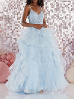 Robe de Quinceanera scintillante en tissu de maille à la taille naturelle pour femmes de grande taille personnalisée avec volants