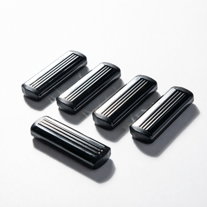 Paquete de 4 Recambios de Cuchillas de Afeitar de 3 Hojas, Calidad Premium para el Cuidado Diario de la Piel, para Todo Tipo de Piel, Fórmula K-Beauty, Producto de Cuidado Personal - Product Image 1