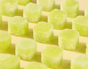 Caramelos de sirope de poliéster de alta calidad con sabor a sal marina, limón, menta y pera, refrescantes para la garganta, ideales para aperitivos, regalos y promociones. - Product Image 5