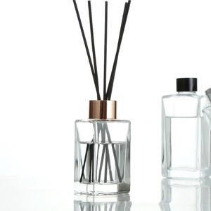 Bán Buôn <span class=keywords><strong>35Ml</strong></span> 100Ml 150Ml Quảng Trường Xe <span class=keywords><strong>Reed</strong></span> Khuếch Tán Hình Chữ Nhật Nước Hoa Thủy Tinh Khuếch Tán Hương Thơm Chai - Product Image 4