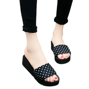 Großhandel korean sandalen plattform-Koreanische Version der Sommer neuen Flip-Flop Strand Hausschuhe Sandalen rutsch feste hochhackige Plattform Damen Sandalen