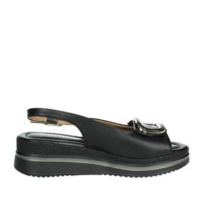 Sandales compensées pour femme Valleverde V32104 en cuir noir style plateforme - Product Image 4