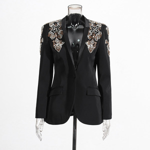 Giacca da <span class=keywords><strong>donna</strong></span> nera di lusso 2025 autunno nuovi cappotti corti a maniche lunghe con diamanti Sexy Deep-V - Product Image 6