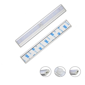 Đèn An Ninh Có Thể Sạc Lại USB 10 Đèn Led Cảm Biến Chuyển Động - Product Image 4