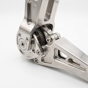 Boîtier <span class=keywords><strong>de</strong></span> joint <span class=keywords><strong>de</strong></span> robot industriel en aluminium 6061 T6 usiné CNC OEM en gros, bras manipulateur 6 axes, IATF 16949 personnalisé - Product Image 2