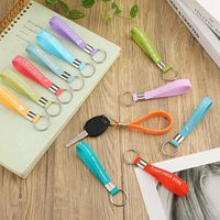Ensemble de bracelets en silicone et de porte-clés entièrement personnalisés, personnalisés avec votre logo ou texte, porte-clés en caoutchouc
