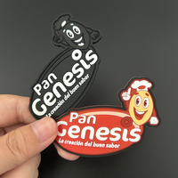 Écussons PVC personnalisés pour vêtements, badges de marque en relief, patchs en caoutchouc PVC 2D 3D avec fermeture auto-agrippante