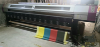 Impresora de Formato Grande Galaxy Ud-3212, 90% Nueva, con Vinilo Adhesivo Eco Solvente LC Ud3212ld 2512 1812, Impresora Digital Universal Galaxy