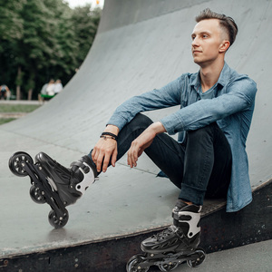 Hot bán thời trang thiết kế cổ điển 3 bánh xe lớn 100 mét PU ngoài trời khung nhôm ABEC-7 vòng bi trẻ em người lớn <span class=keywords><strong>Inline</strong></span> <span class=keywords><strong>Skate</strong></span> - Product Image 3