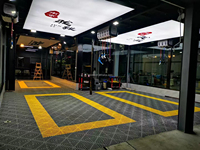 Carrelages de sol de garage en PP de 20mm d'épaisseur à emboîtement rapide pour extérieur pour atelier entrepôt lavage de voiture carrelage de sol de sport