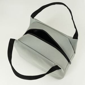 Sac isotherme pliable et souple en tissu 600D imperméable et écologique pour canettes et vin – Vente en gros - Product Image 4