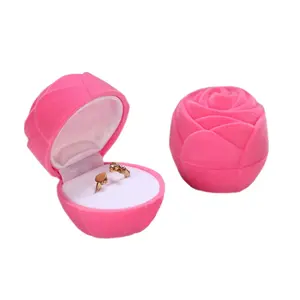 कस्टम रोमांटिक मखमल गुलाब आकार गहने अंगूठी बॉक्स प्रेमियों और जोड़ों के लिए वेलेंटाइन का प्रस्ताव सगाई की शादी की अंगूठी उपहार बक्से
