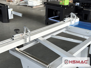 Bảng điều khiển chính xác hoàn toàn tự động Cưa Máy chế biến gỗ kiểu ngang với thành phần động cơ lõi trượt bảng cưa - Product Image 3