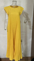 Robe longue plissée sans manches pour femme, nouvelle collection 2026, coupe naturelle, couleur unie, idéale pour les dîners