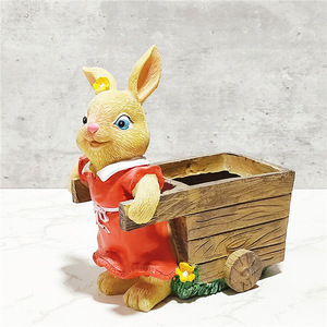 Statues de lapin d'animaux en résine de vente chaude avec ornements de jardin Pots de fleurs et jardinières pour décorations de jardin - Product Image 2