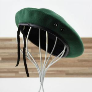 All'ingrosso colore verde blu Navy Custom logo Cap in lana verde traspirante cappello francese berretto per gli uomini - Product Image 6