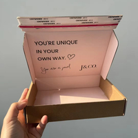 Boîtes d'expédition personnalisées en carton ondulé écologique en matériaux recyclés avec doublure en mousse, conception auto-adhésive pour électronique, smartphones et tablettes