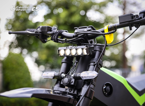 Vélo de montagne électrique ExtremeWheel <span class=keywords><strong>ES</strong></span> - Vélo électrique tout-terrain avec commande par application 5000W pour la puissance du moteur - Product Image 2