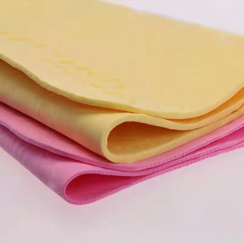 Пеленка впитывающая многоразовая ткань. Ткань впитывающая влагу как называется. Тряпки микрофибра впитывает. Ламинированная ткань pul. Ткань впитывающая влагу как называется.