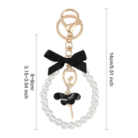 Porte-clés Perle Danseuse de Ballet, Pendentif Fille avec Jupe et Nœud Colorés, Breloque Mignonne pour Sac, Cadeau de Danse pour Ballerine, Souvenir