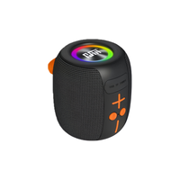 Taşınabilir 8W Dış Mekan Bluetooth Hoparlör Su Geçirmez Kumaş TWS Kablosuz Hoparlör, Kamp Plaj Partisi için TF AUX özellikli